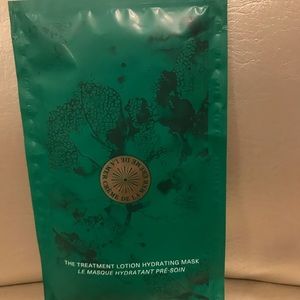 La Mer treatment lotion hydrating mask.